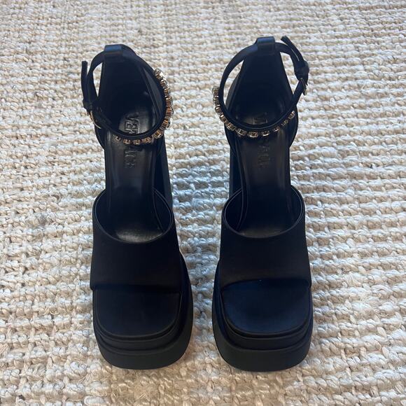 VERSACE Satin Platform Pumps Sz 37 - Picture 3 of 12